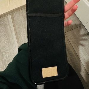 BÉIS Flat Iron Cover - Gone on Béis